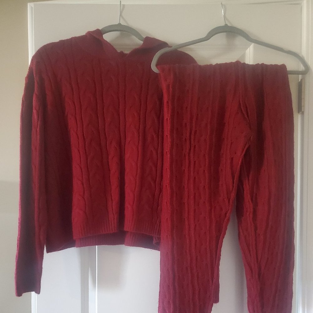 Fashion Nova cropped knit set